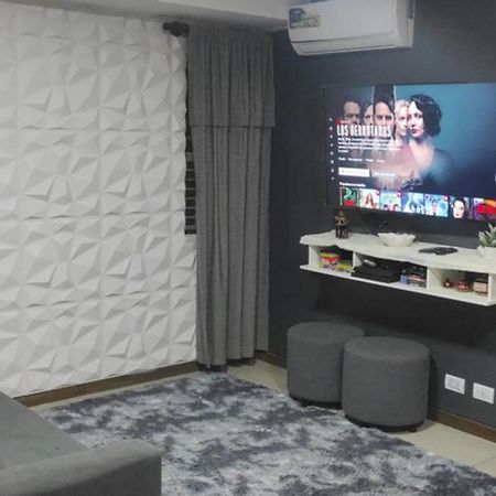Apartamento Entero Centrico Y Confortable Apartment Santa Cruz de La Sierra Exterior photo